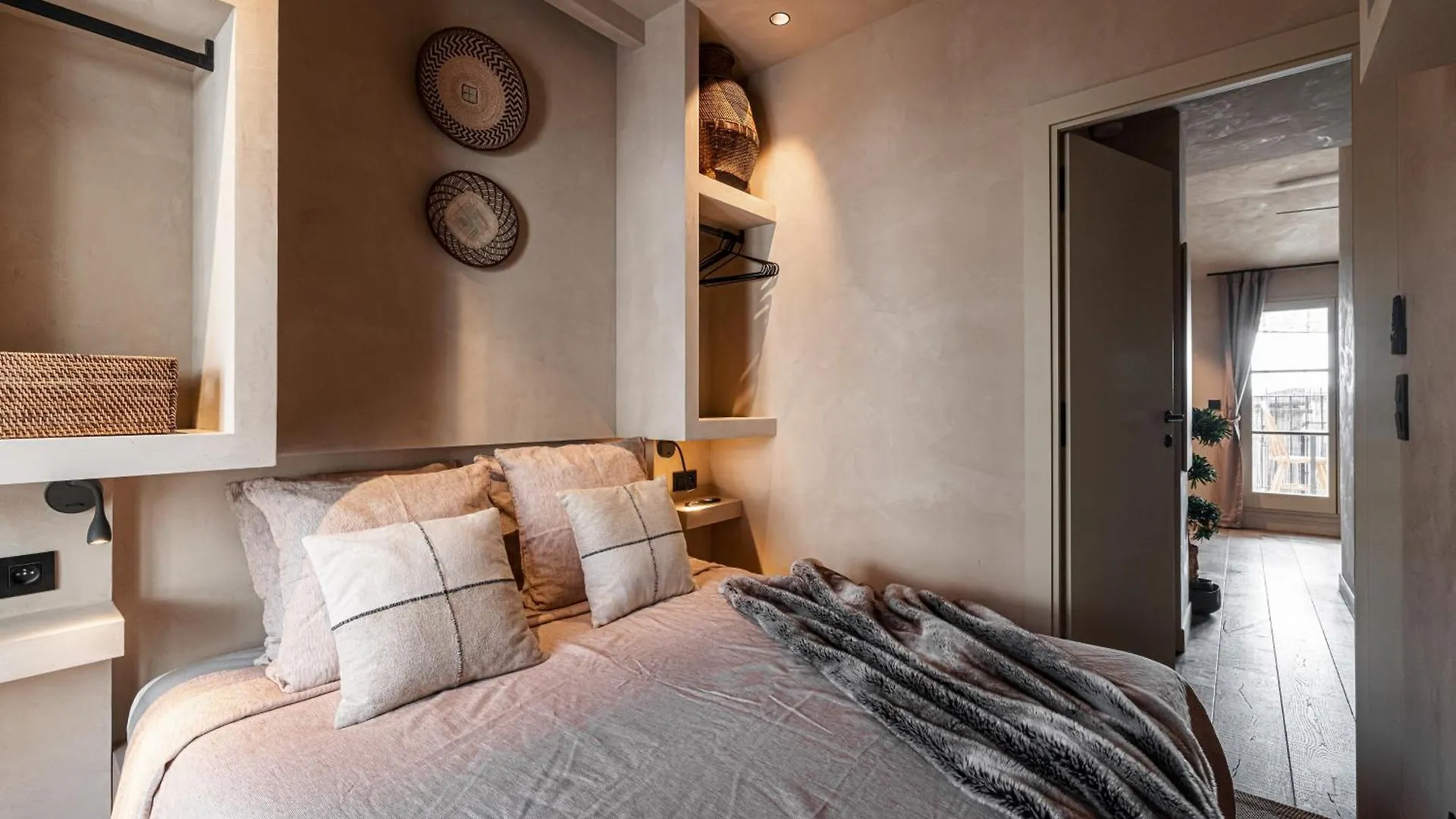 Wabisabi Suites - Mero Κάννες